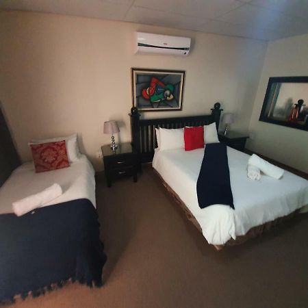 Leach Lodge Kuruman Extérieur photo