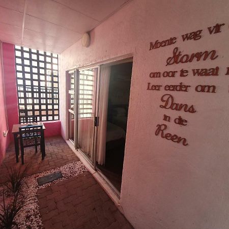 Leach Lodge Kuruman Extérieur photo