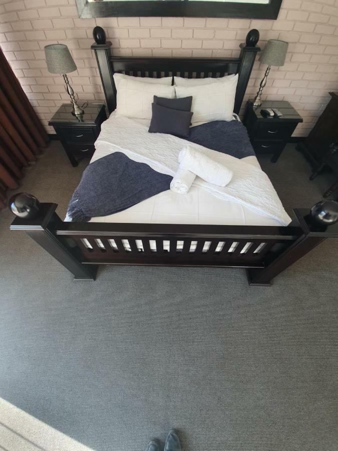 Leach Lodge Kuruman Extérieur photo