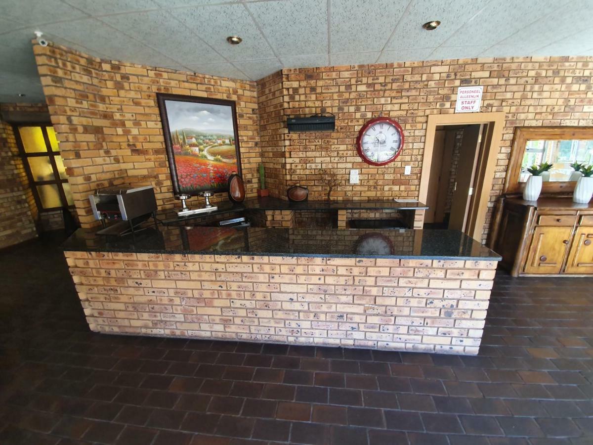 Leach Lodge Kuruman Extérieur photo